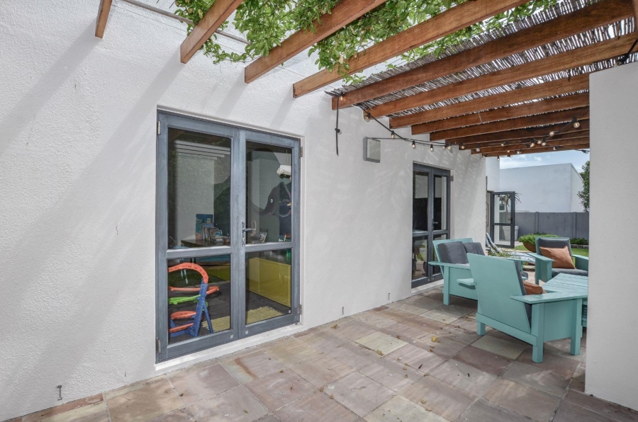4 Bedroom Property for Sale in Sunset Beach Western Cape